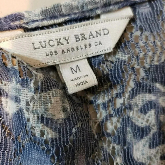 Lucky brand M blue/white boho print 3/4 ruffle sleeve peasant top - Picture 4 of 4